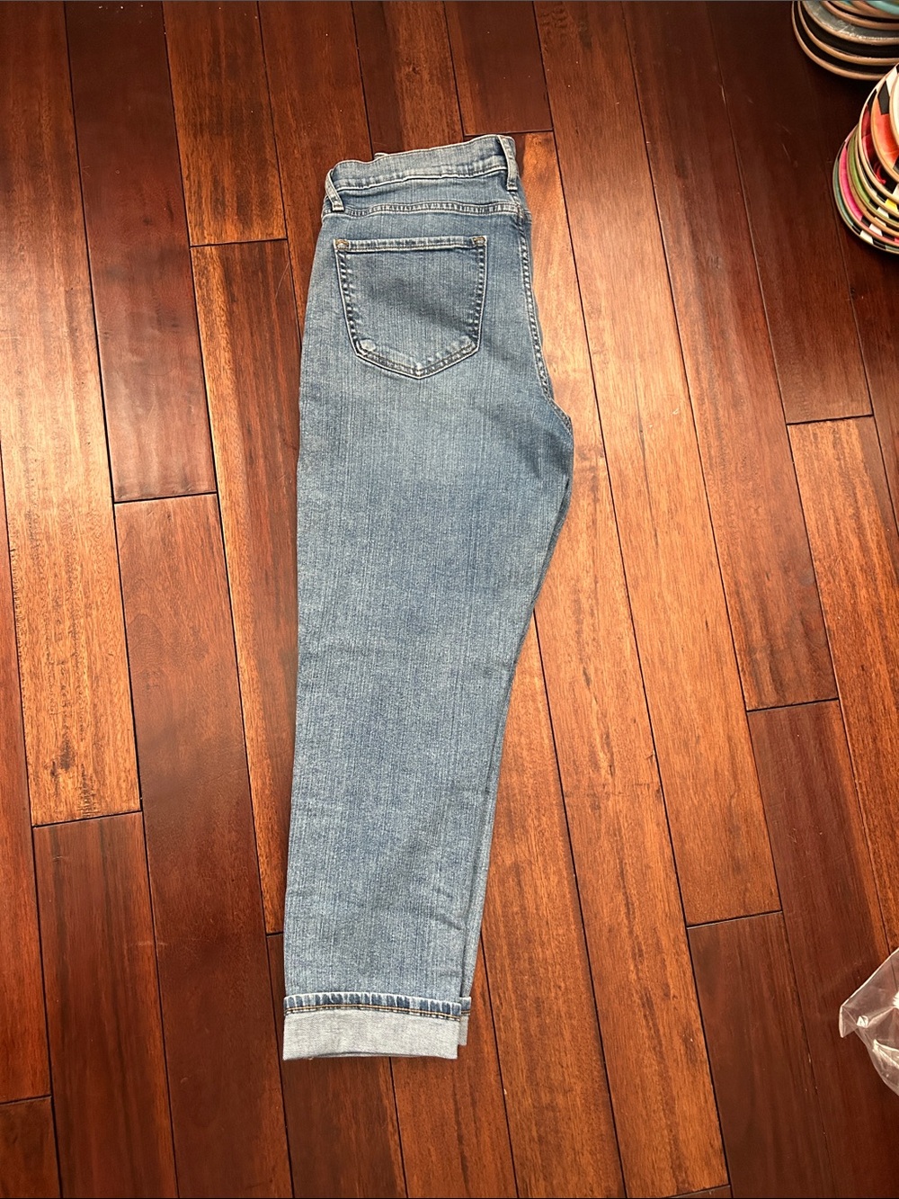 Banana Republic cropped Girlfriend Jeans size 29/8 great condition - Picture 5 of 5